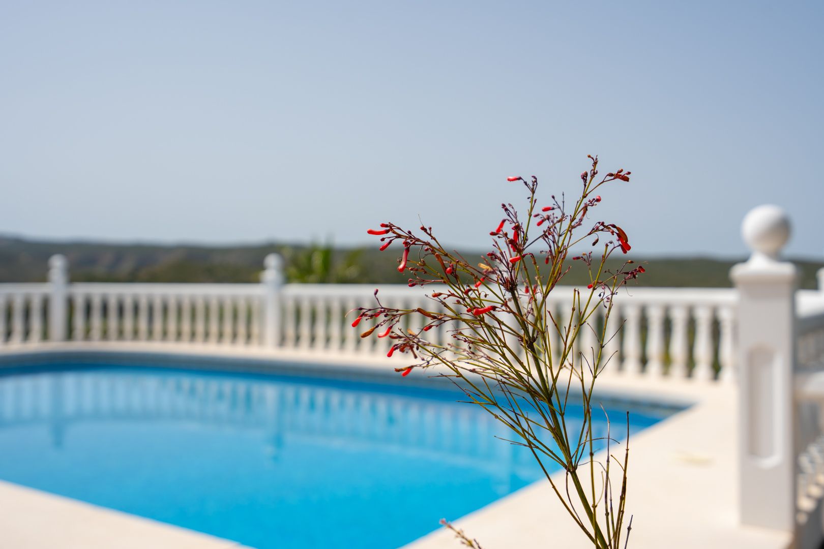 Villa orientada al suroeste con vistas al atardecer cerca de Granadella