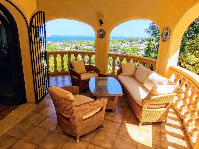 Encantadora villa con impresionantes vistas de Jávea desde el Montgó, Cabo de San Antonio hasta Cabo La Nao