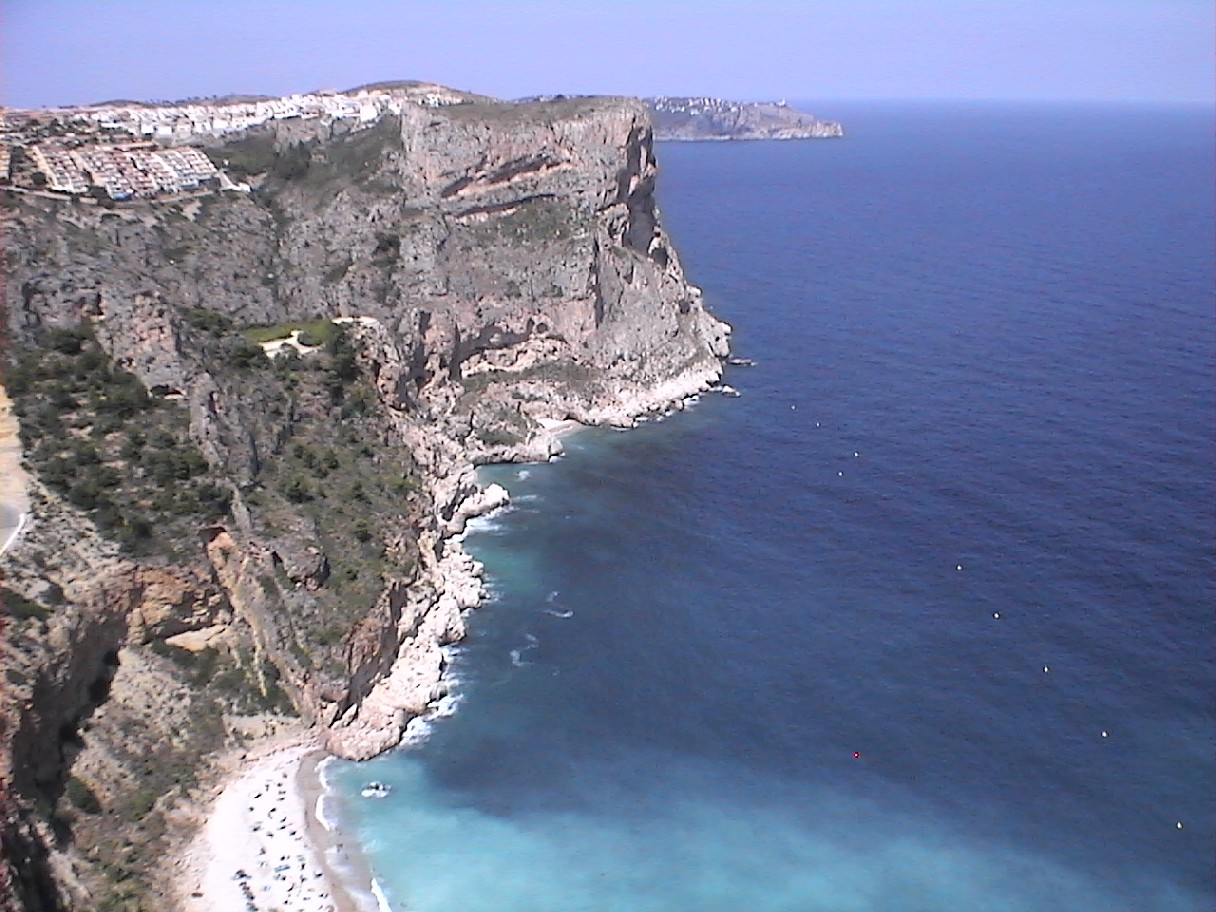 Vida de lujo en una exquisita villa en Jávea con vistas panorámicas y características de alta gama