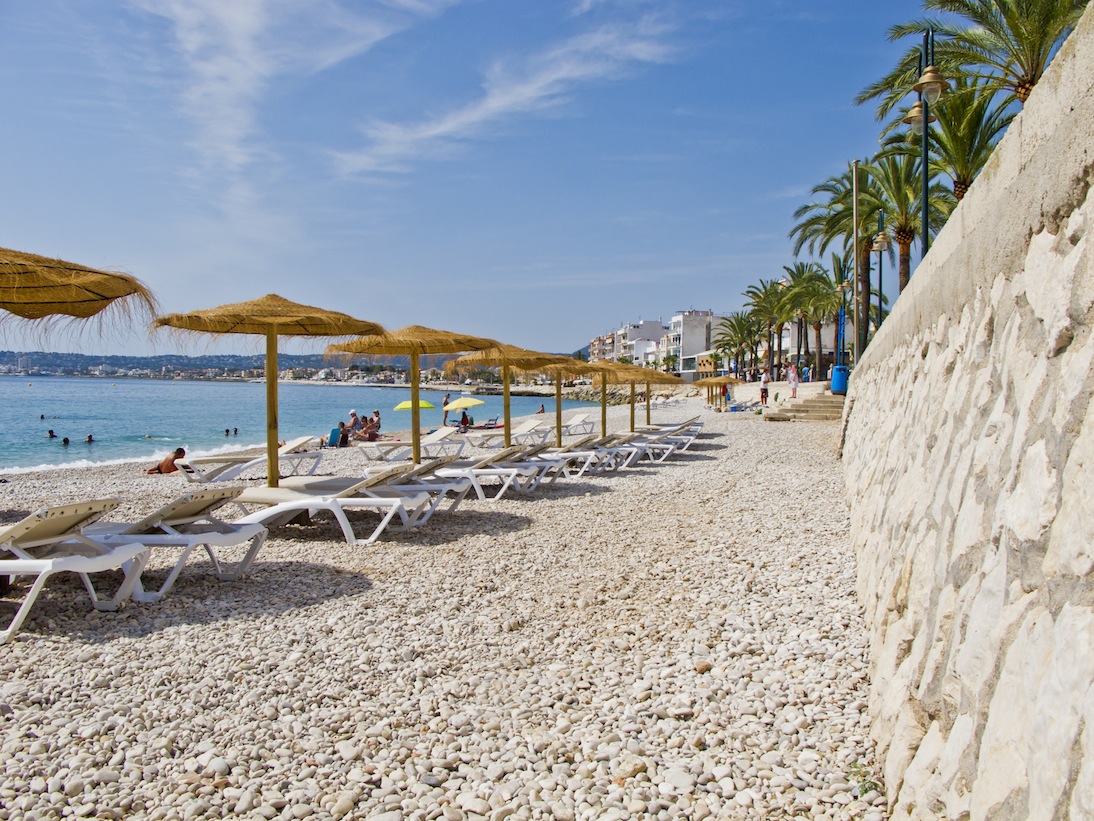 Villa moderna con vistas al mar en Javea